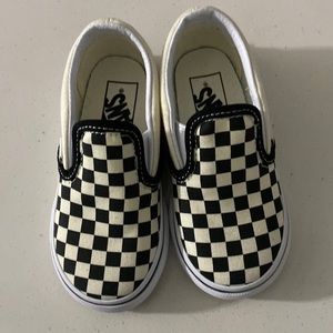 NWOT toddler vans size 7